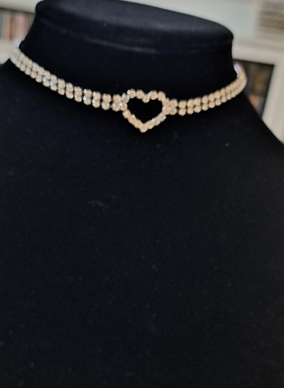 Crystal Heart Choker Necklace - Gold Tone